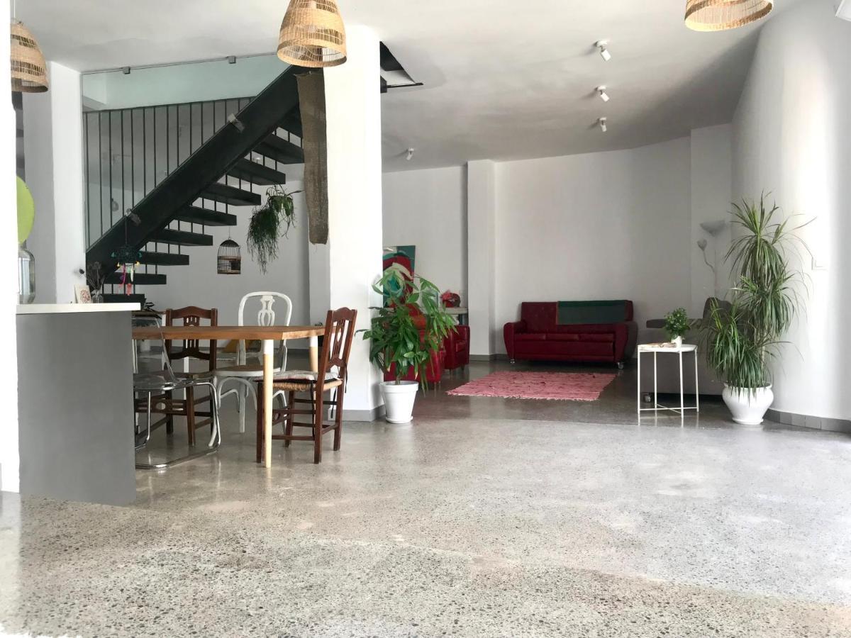 הוילה אלגודונאלס La Casa Movil. Casa De Artistas מראה חיצוני תמונה